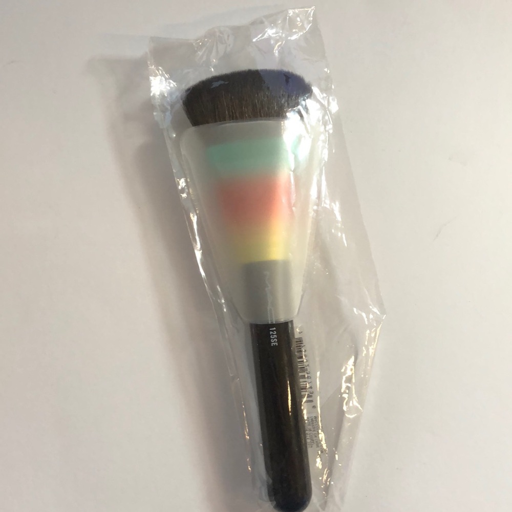 MAC Wash and Dry 125SE *Brand New*
